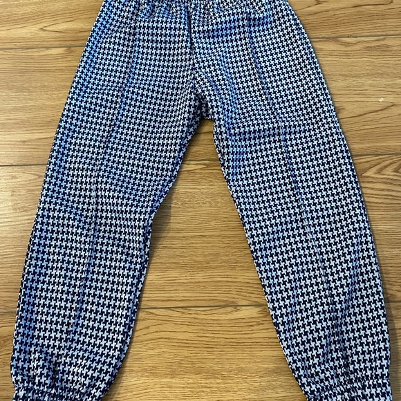 Girl's set Brad New Size 6-7 - Picture 8 of 10